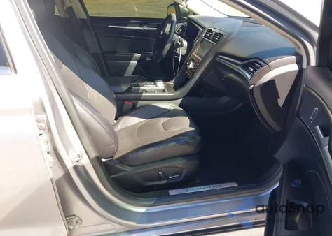 2020 Ford Fusion Titanium из США, поврежденный, VIN 3FA6P0D98LR152214